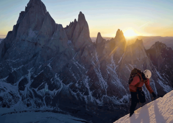 A murit un alpinist român pe traseul din masivul Mont Blanc